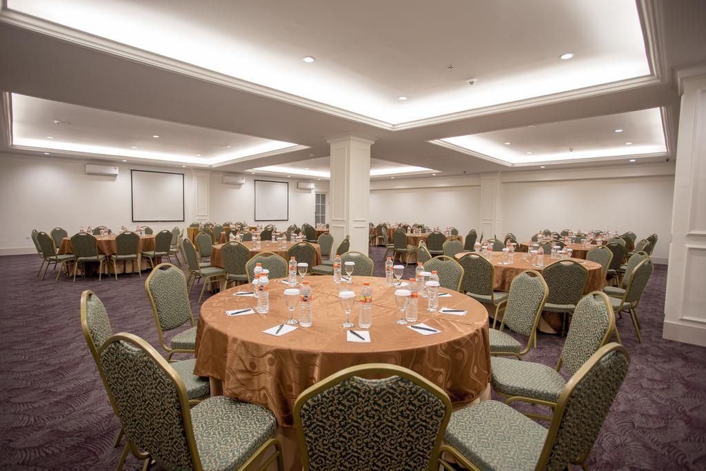 Same Hotel Маланг Экстерьер фото